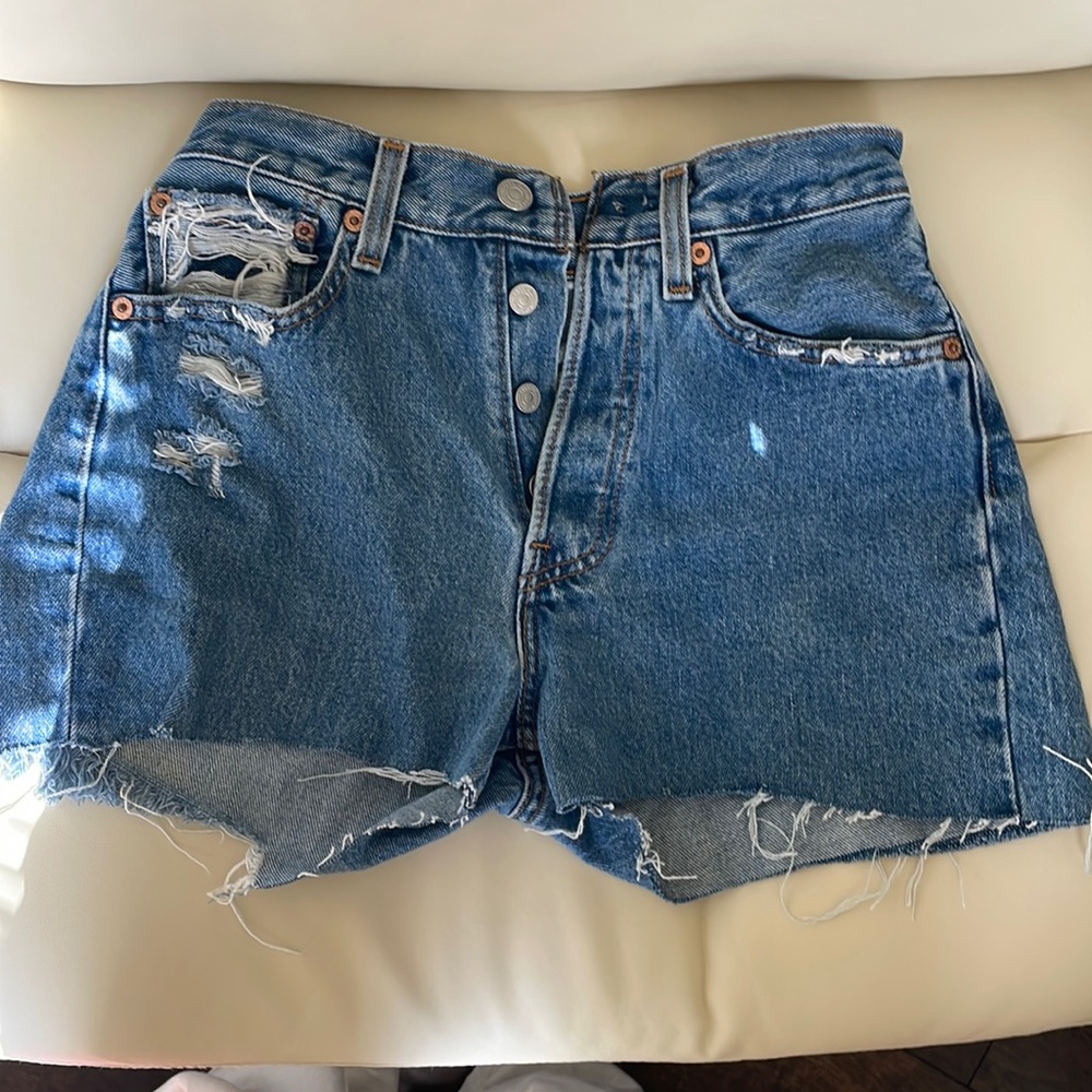 Levi’s 501 shorts